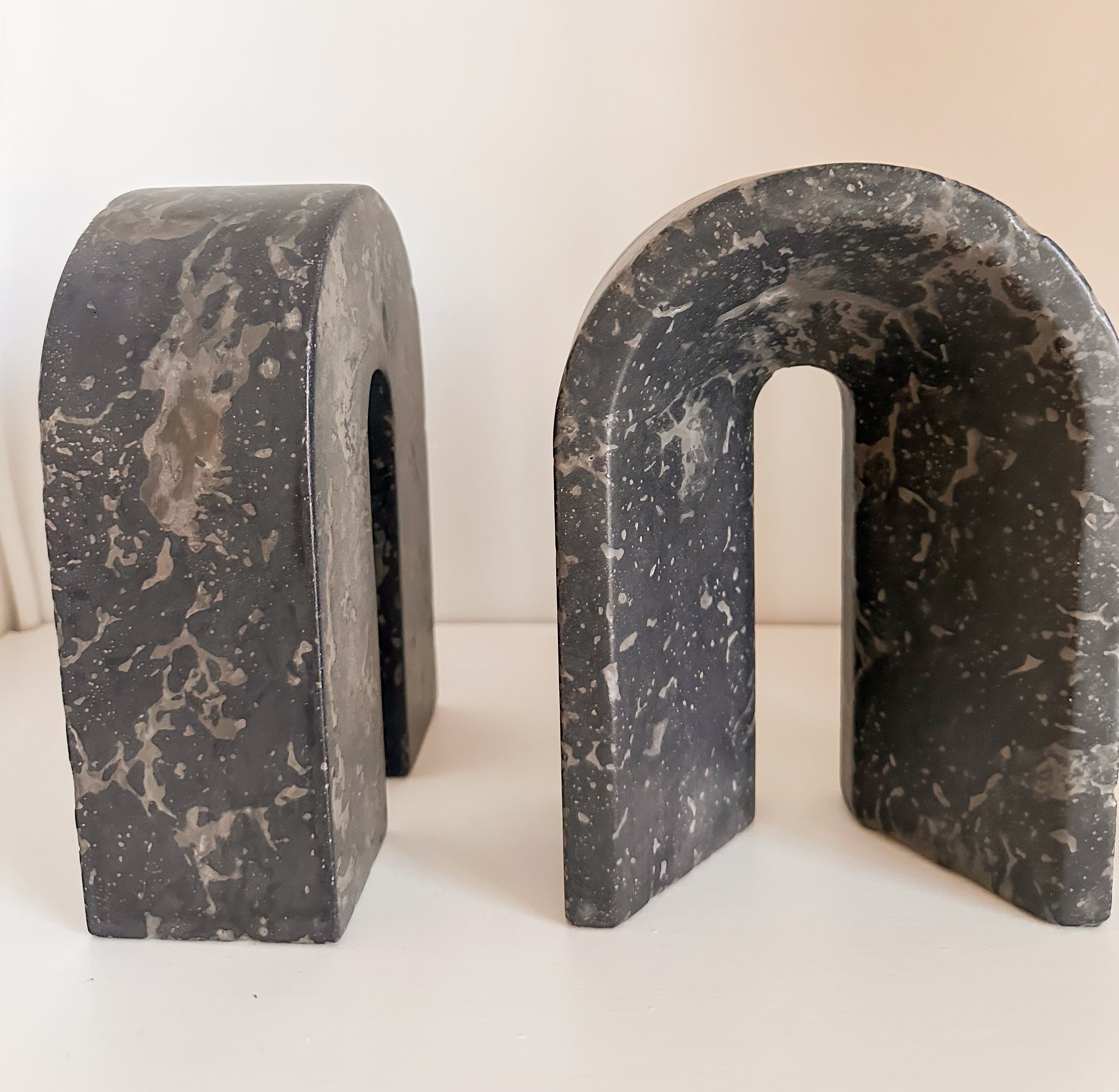 Sydney: Handpressed concrete sculpture